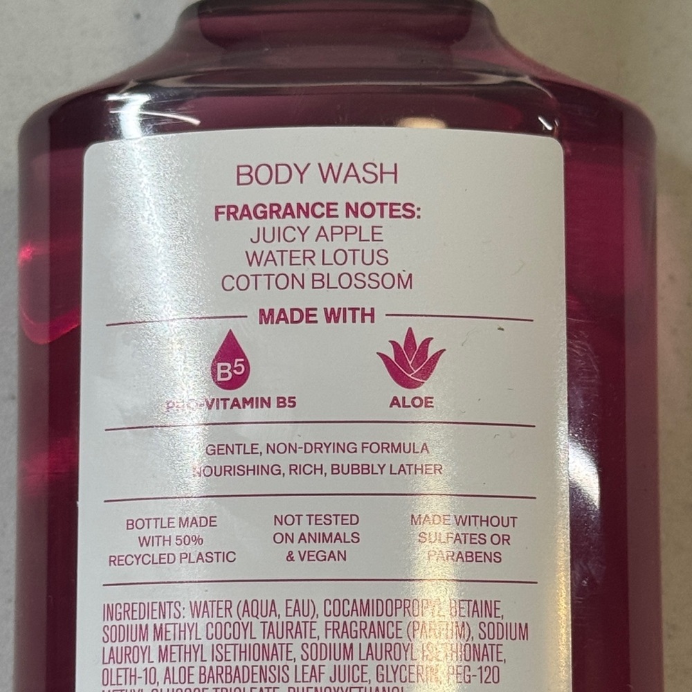 Bath & Body Works Pink Tie Dye Body Wash - Red - Picture 3 of 3